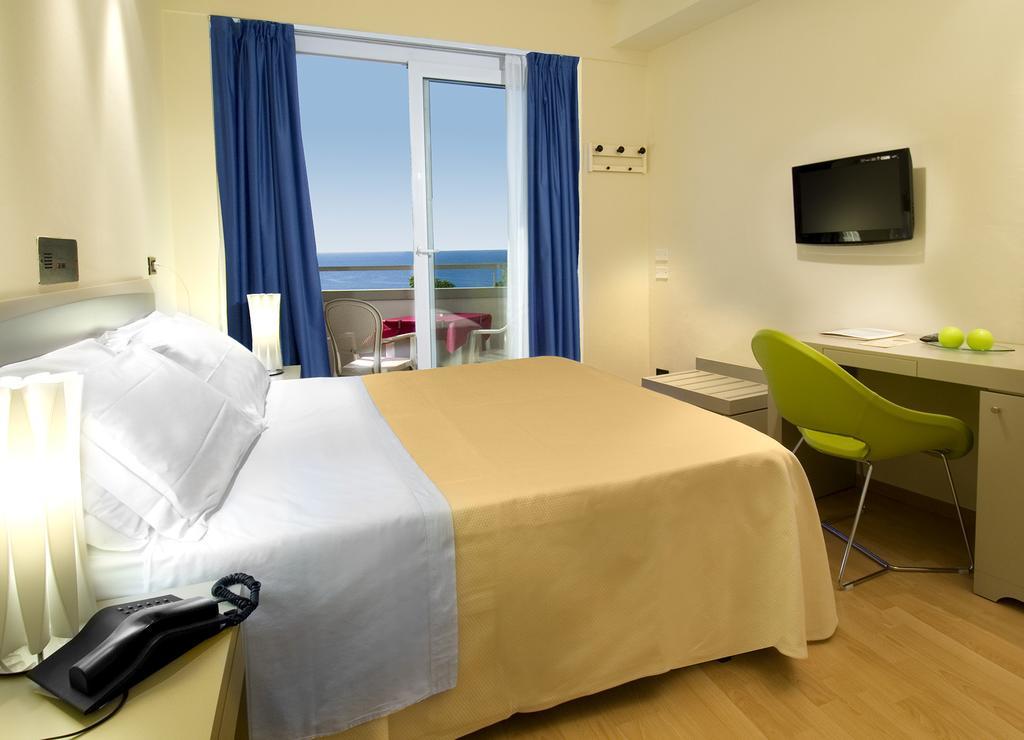 Double or Twin Room Balcony